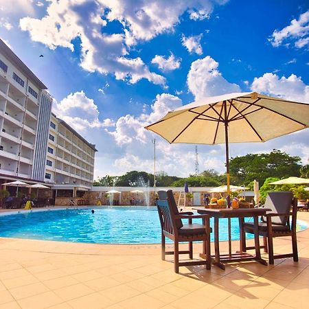 Lancaster Kumasi Hotel Ngoại thất bức ảnh