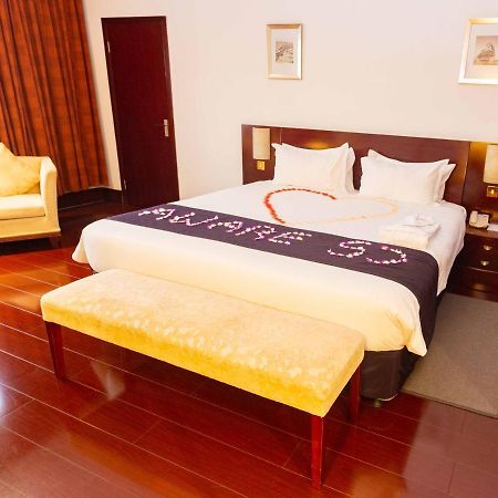 Lancaster Kumasi Hotel Ngoại thất bức ảnh